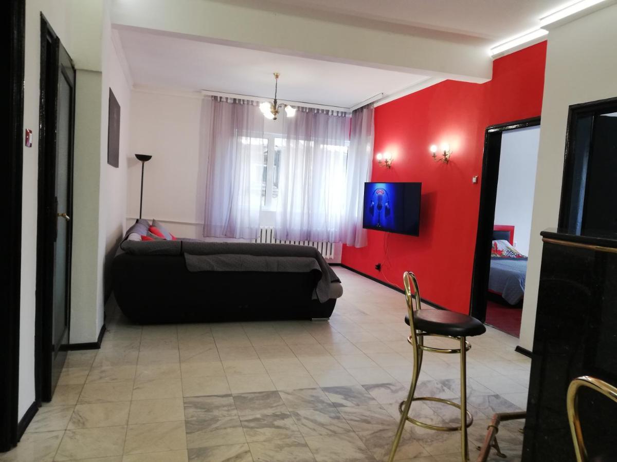Top Center Cozy And Spacious Apartment София Экстерьер фото