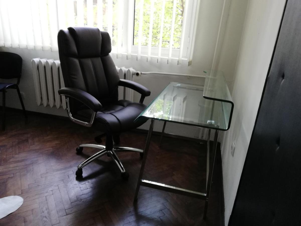 Top Center Cozy And Spacious Apartment София Экстерьер фото