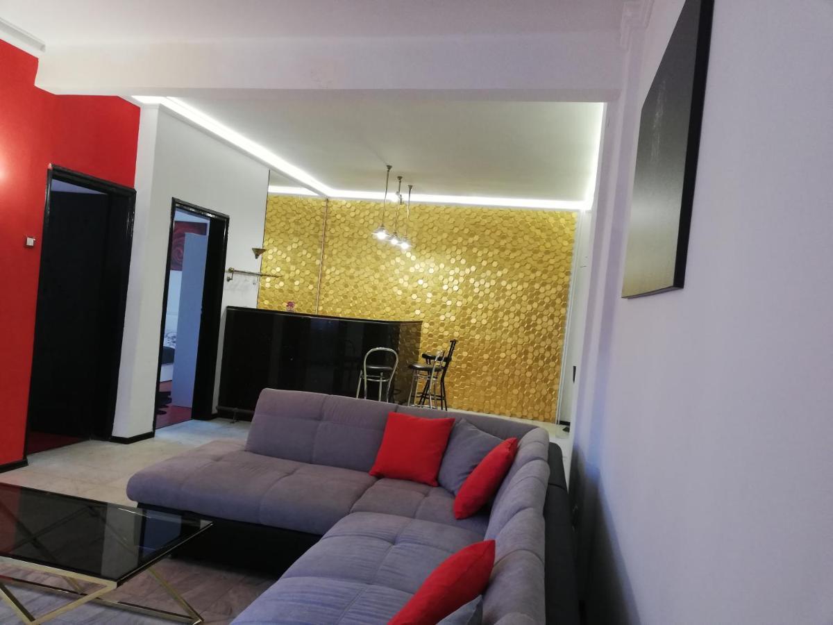 Top Center Cozy And Spacious Apartment София Экстерьер фото