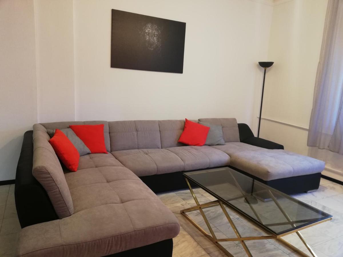 Top Center Cozy And Spacious Apartment София Экстерьер фото