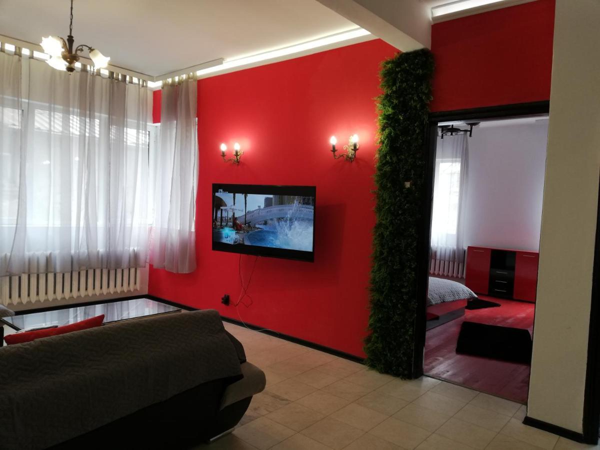 Top Center Cozy And Spacious Apartment София Экстерьер фото