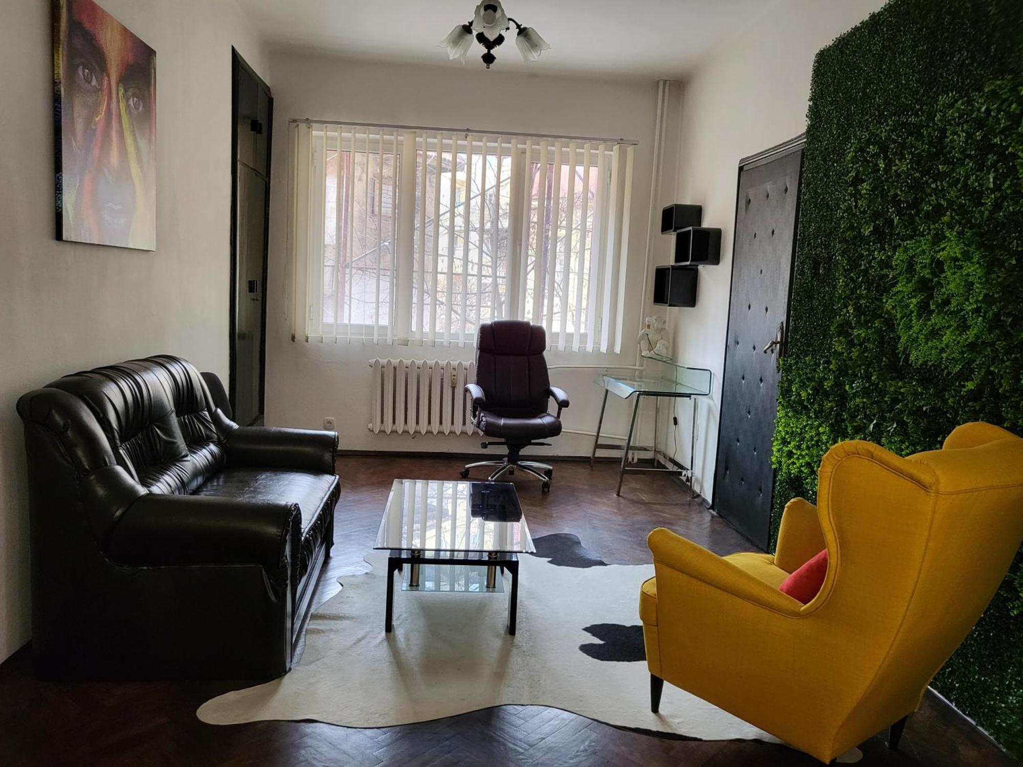 Top Center Cozy And Spacious Apartment София Экстерьер фото