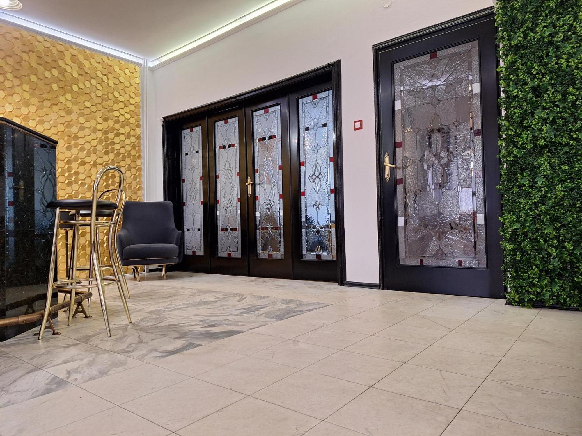 Top Center Cozy And Spacious Apartment София Экстерьер фото
