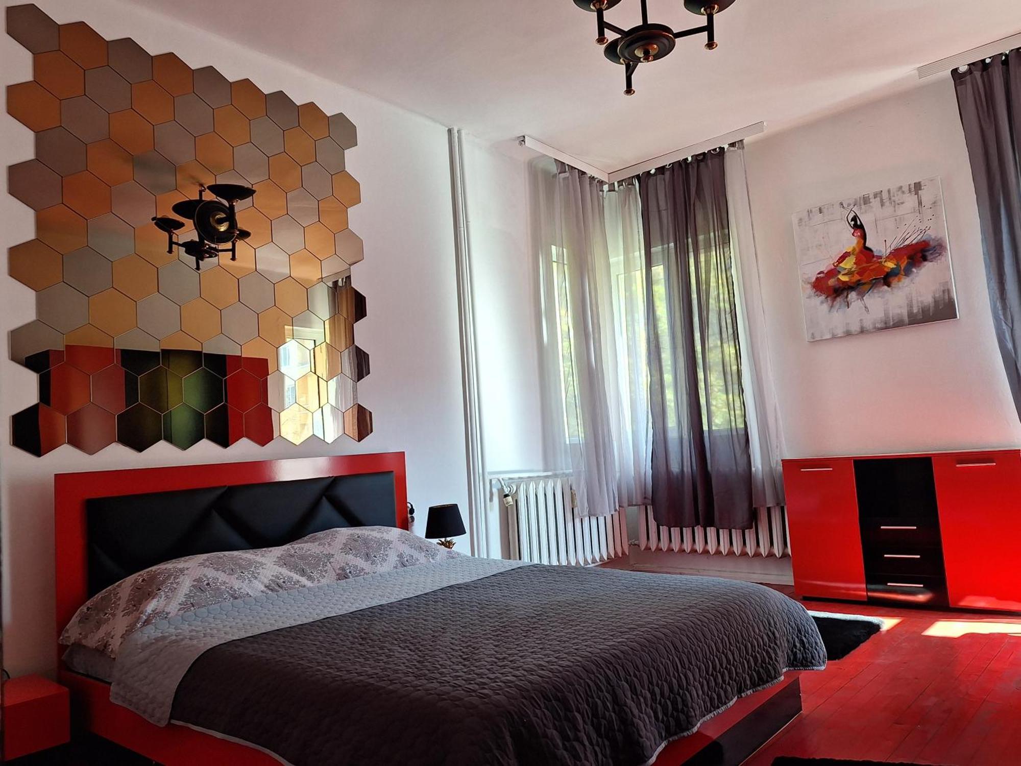 Top Center Cozy And Spacious Apartment София Экстерьер фото